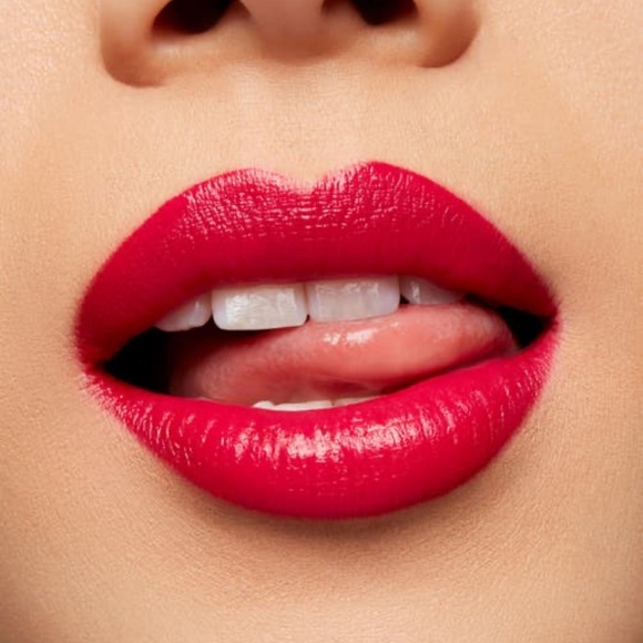 2 MAC Love Me Liquid Lipcolours Hey, Good Looking! - Picture 7 of 10